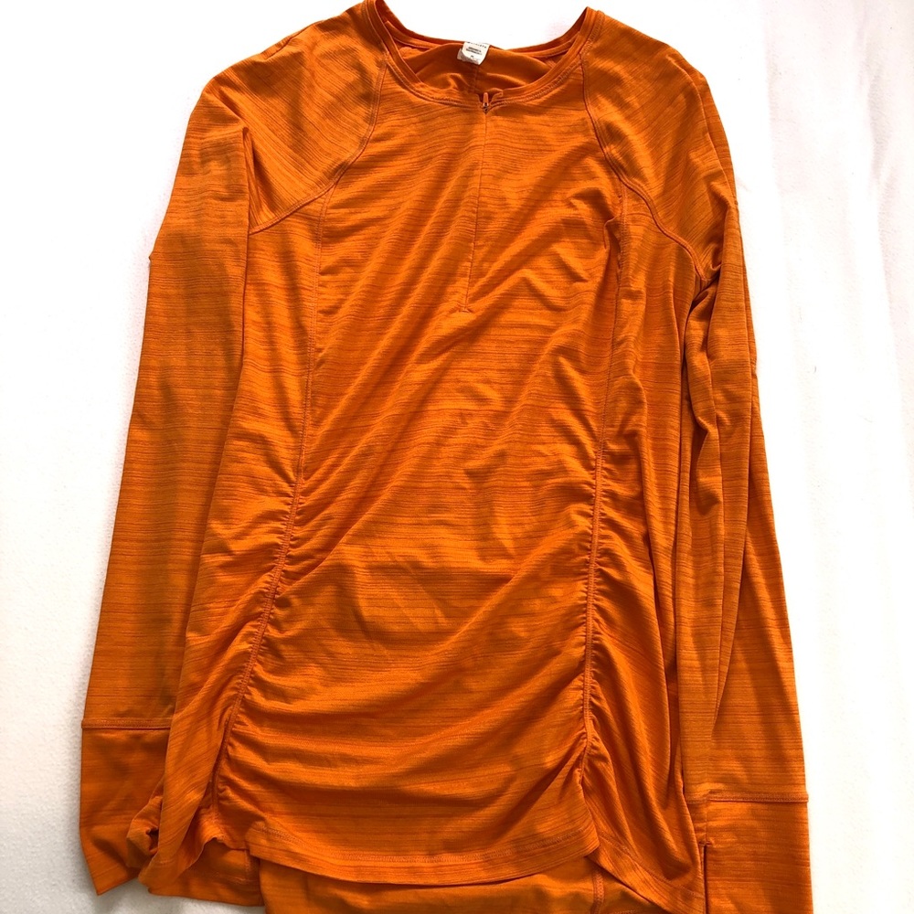 Long sleeved orange Athleta Pacifica top